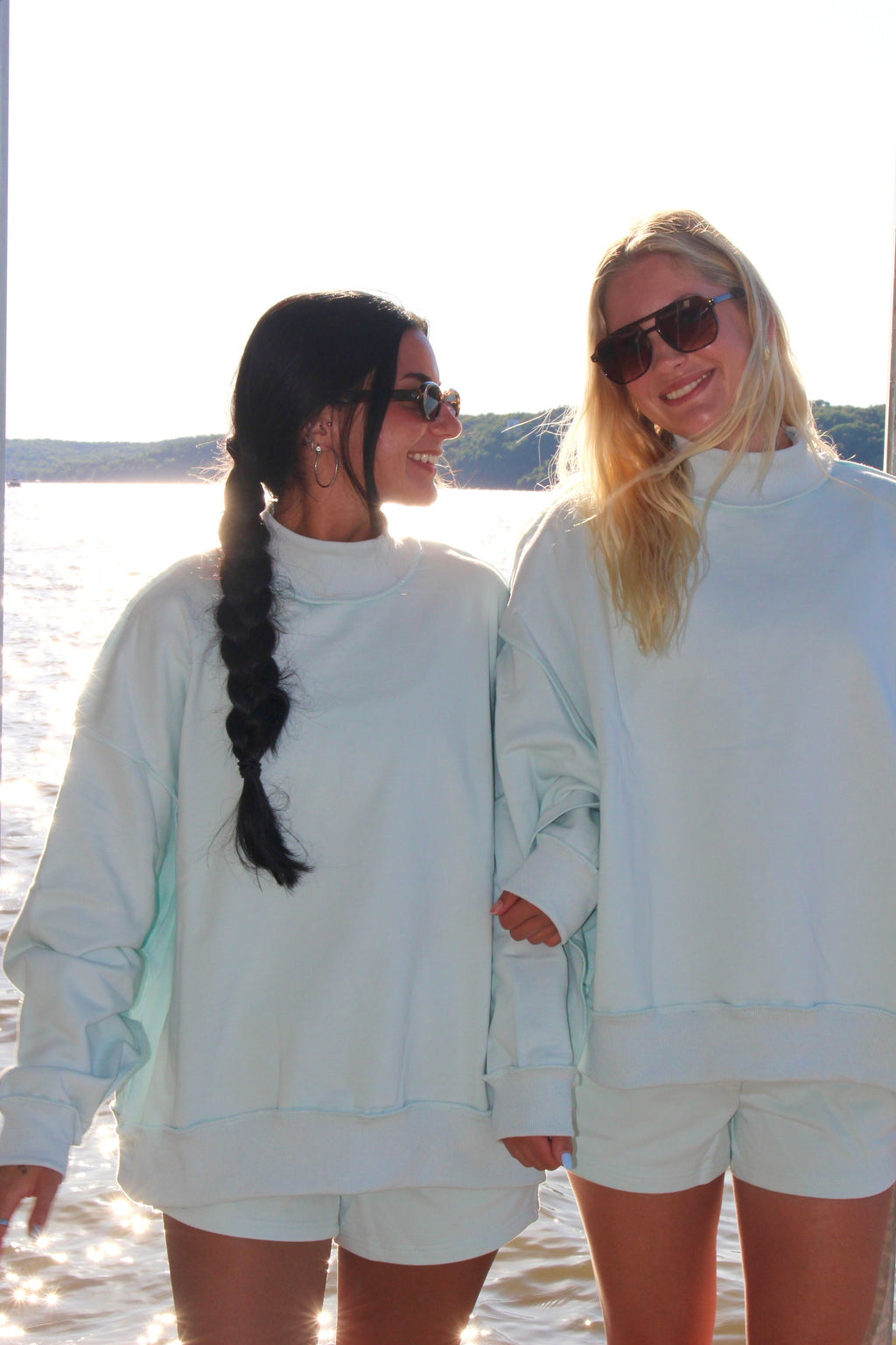 Cloud Nine Mockneck