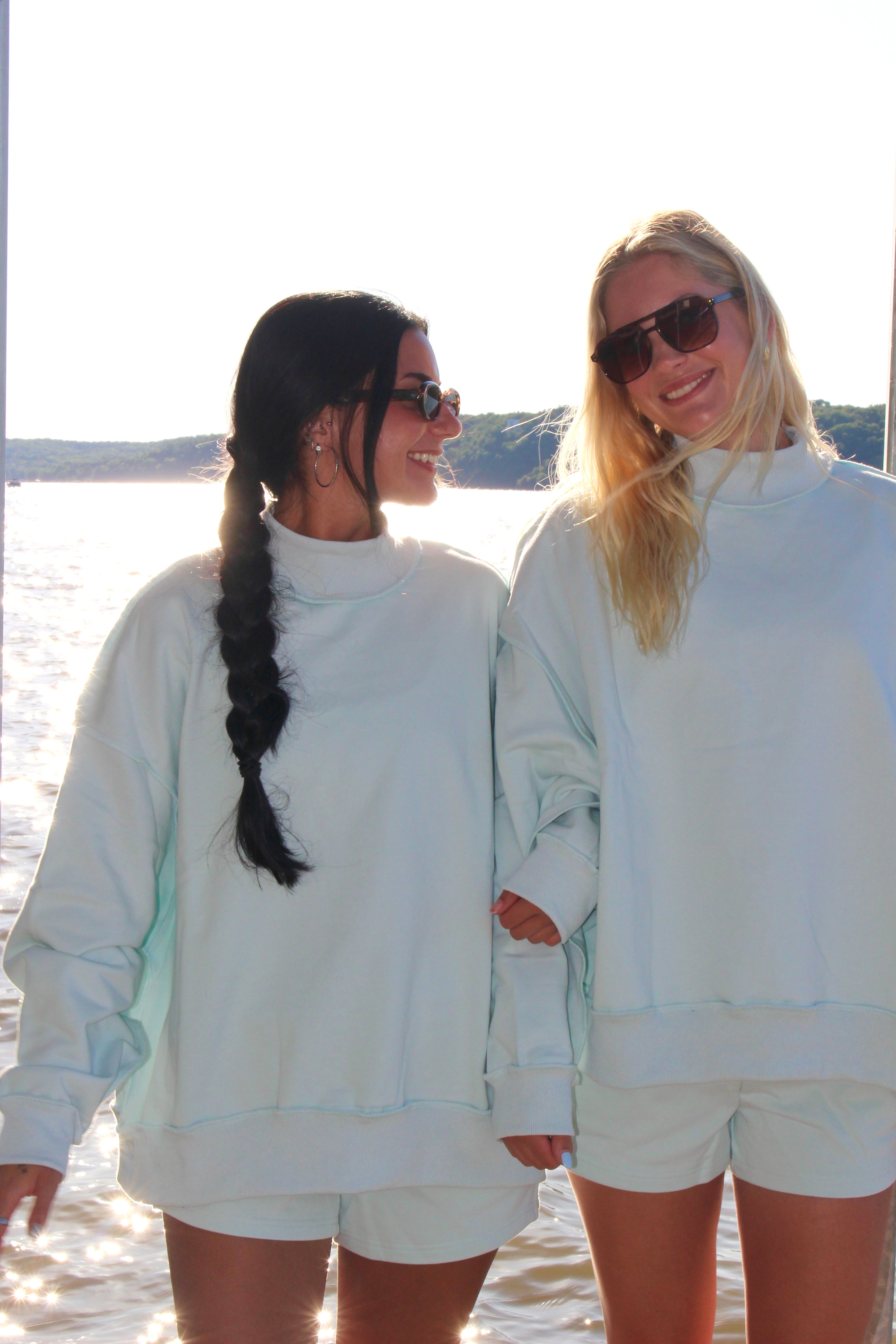Cloud Nine Mockneck