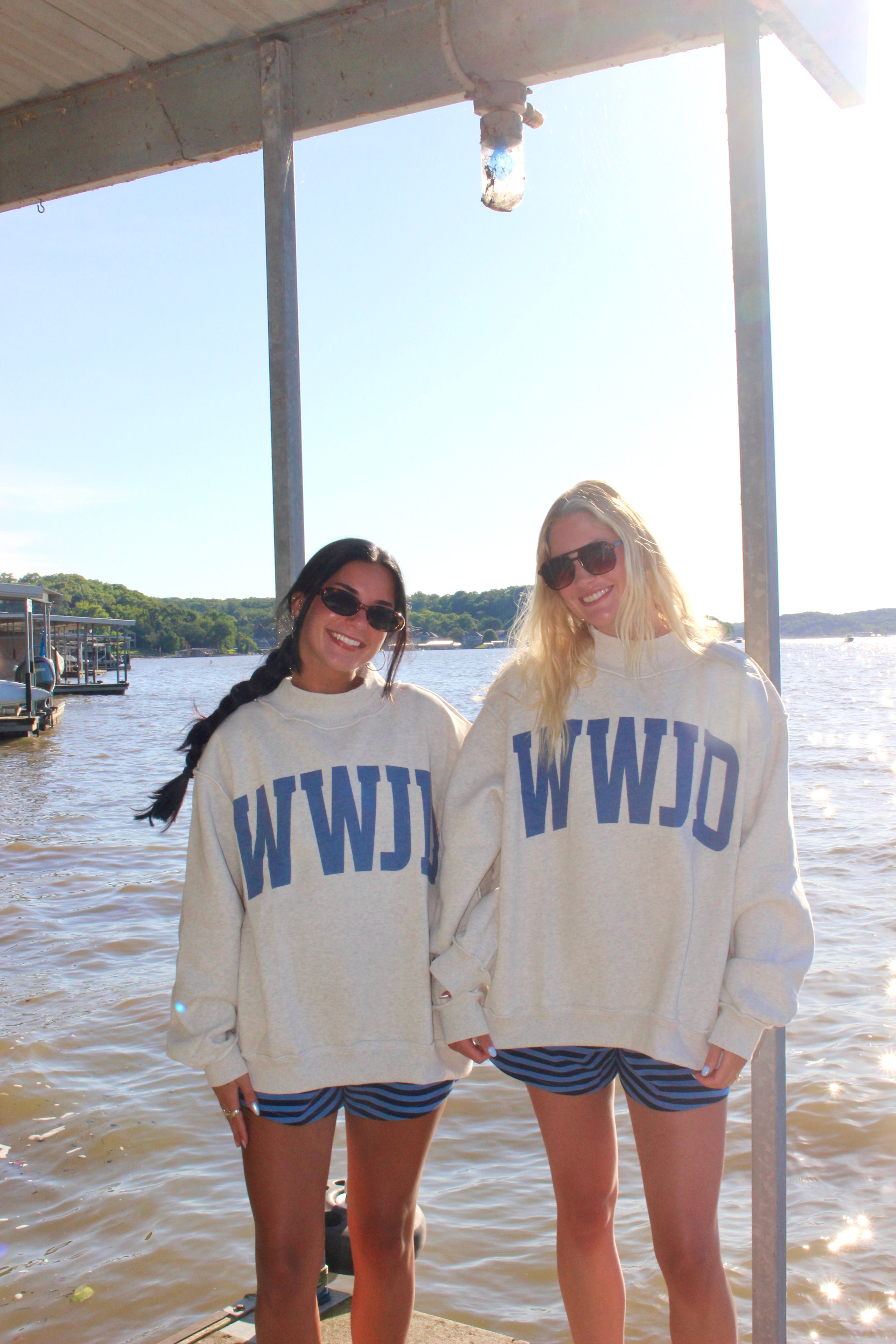 WWJD/AMEN Reversable Mockneck