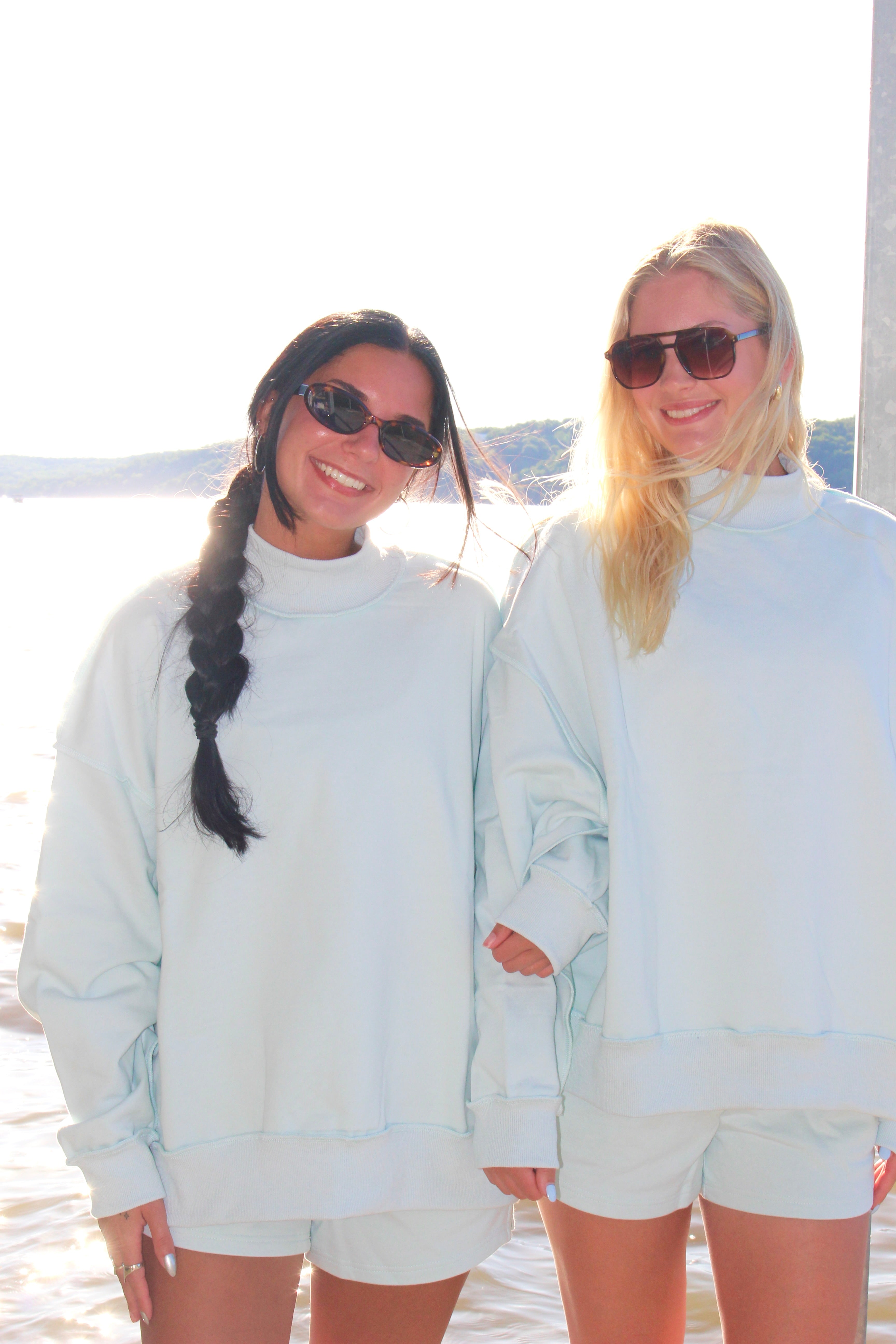 Cloud Nine Mockneck