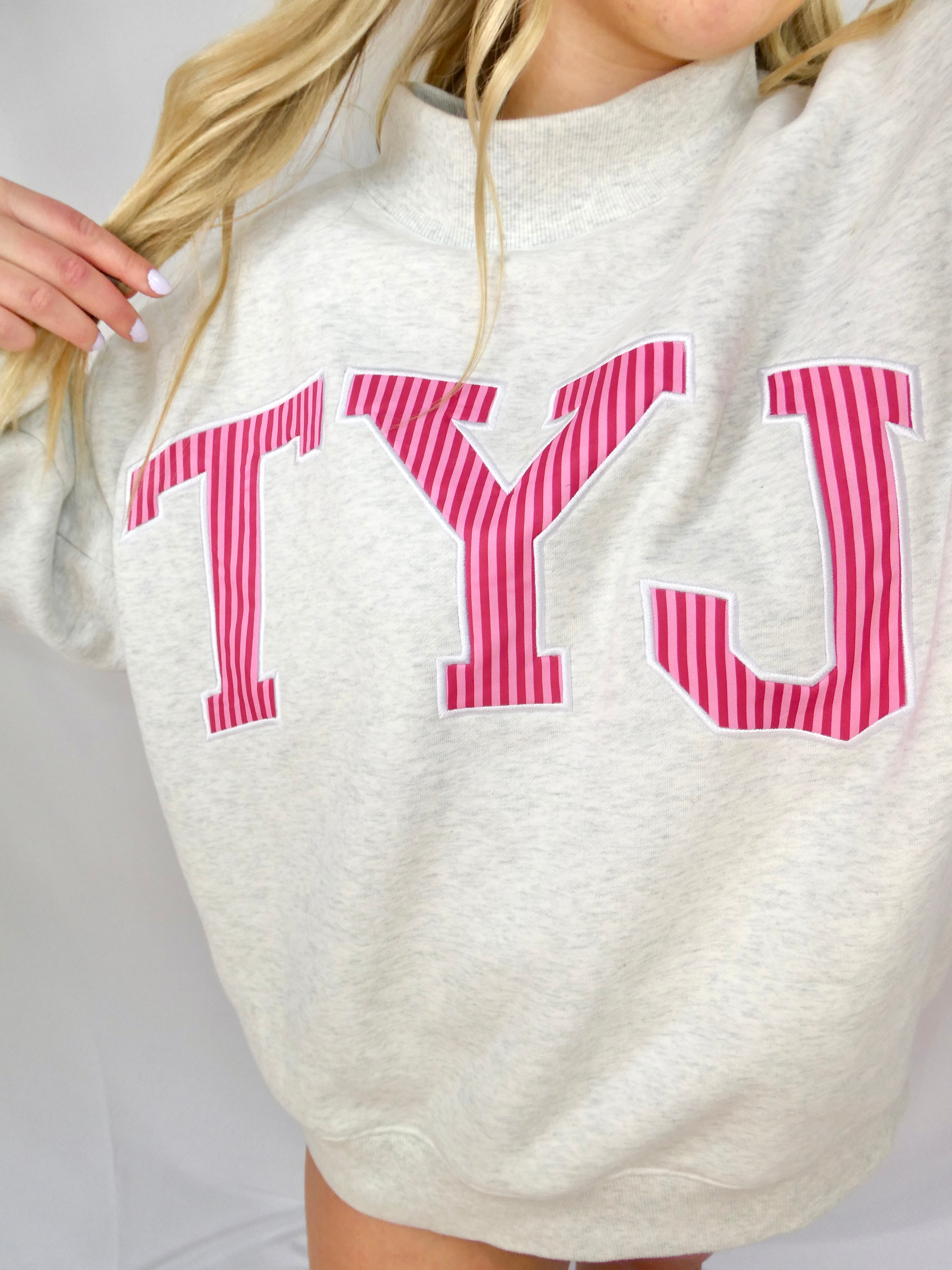 TYJ Embroidery Mockneck